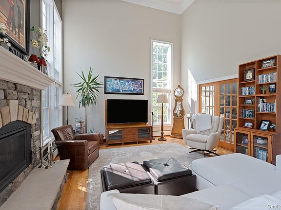 5th image of 182 Elizabeth Street