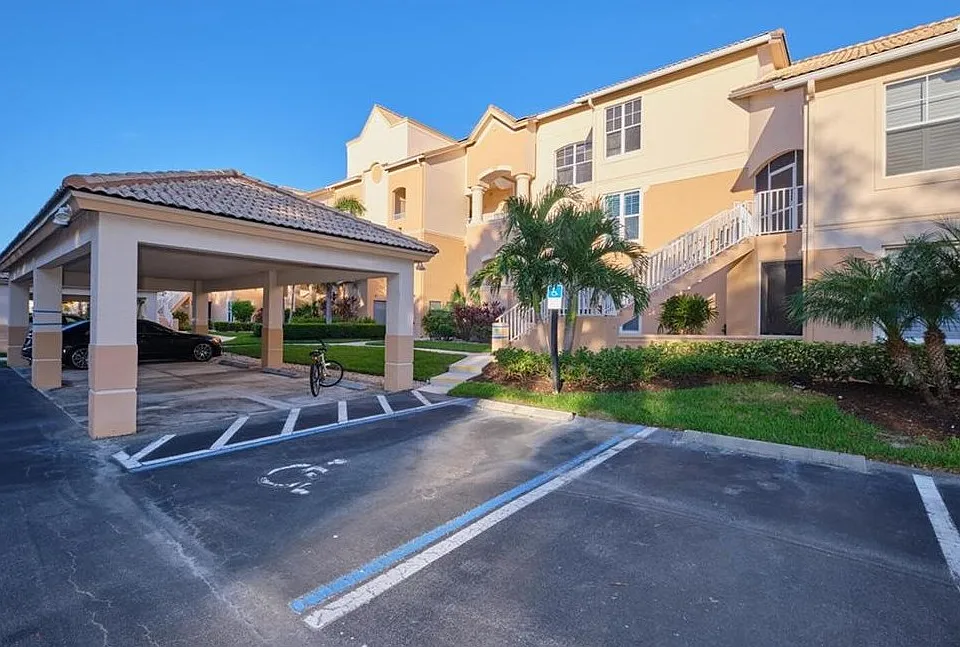 16491 Millstone Cir #1-207