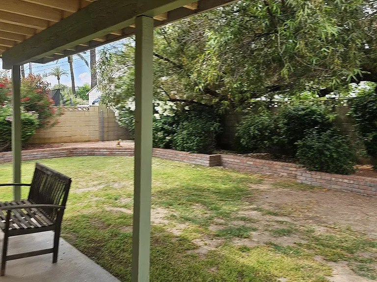 4208 E Montecito Ave — Photo 15