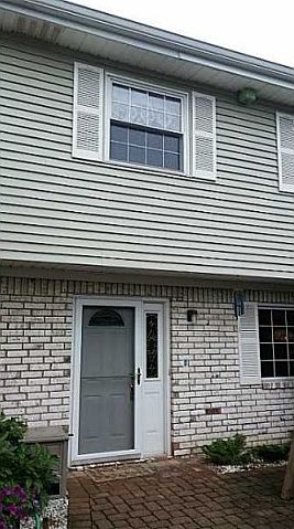 1st image of 5533 Vin Rose Ln
