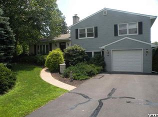 5 Ashley Dr, Dillsburg, PA 17019