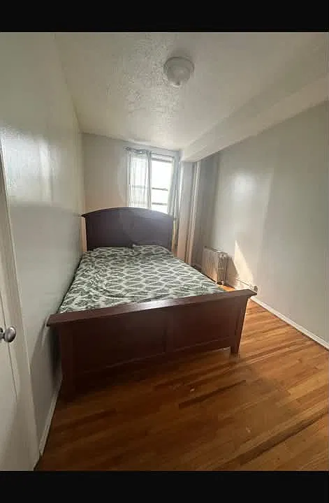 1695 Grand Concourse