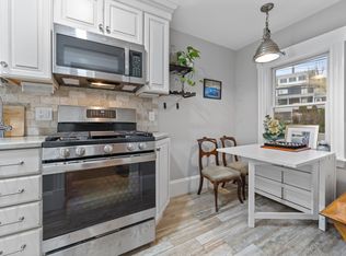 600 Shirley St, Winthrop, MA 02152