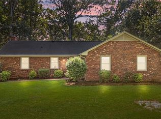 1769 Lewisville Vienna Rd, Pfafftown, NC 27040