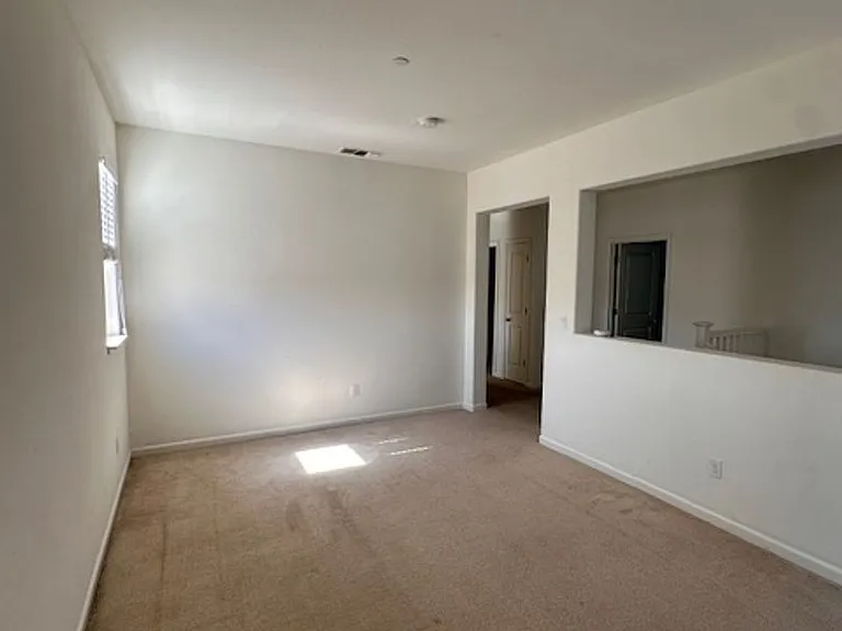 18281 Parkside Ct — Photo 15