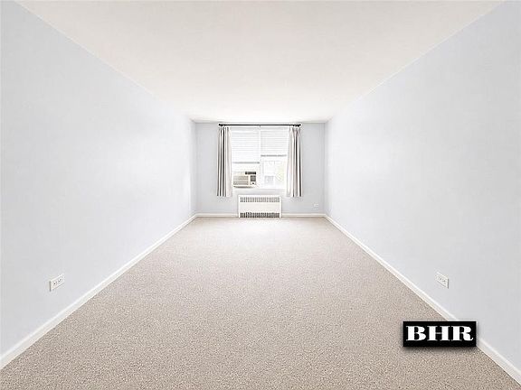 5th image of 2461 E 29th St APT 1F