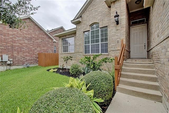 1st image of 2411 Guara Dr