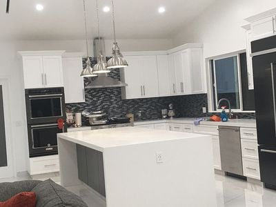 7635 Ponce Ave, Canoga Park, CA, 91304