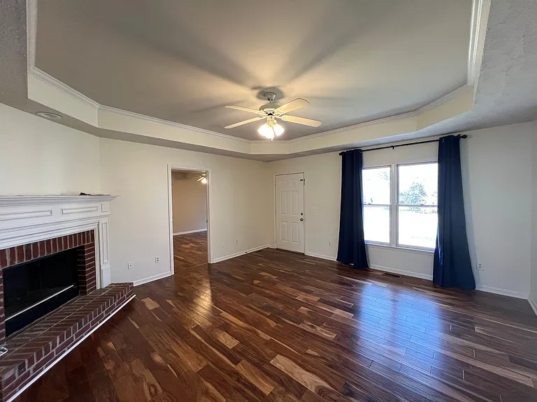 1819 Turnstone Ct — Photo 3