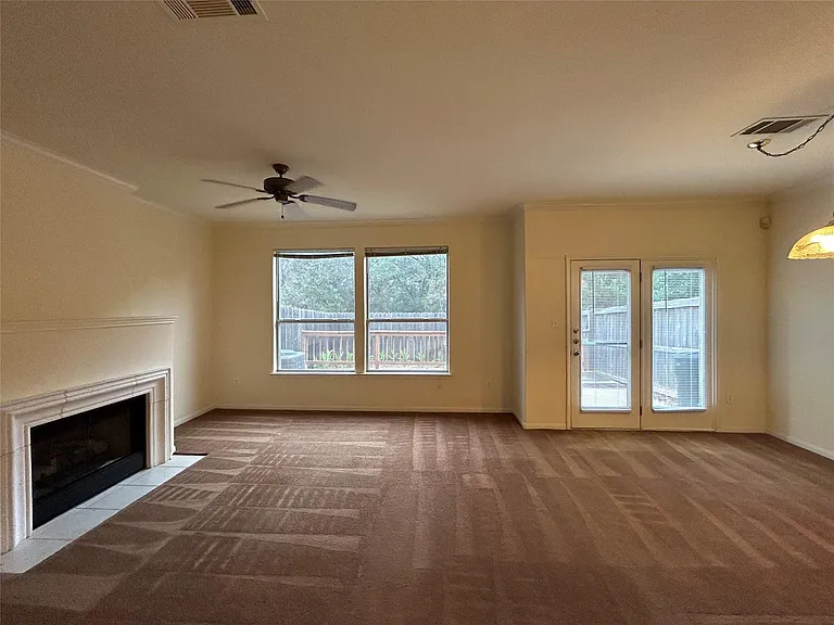 4620 W William Cannon Dr #5 — Photo 5