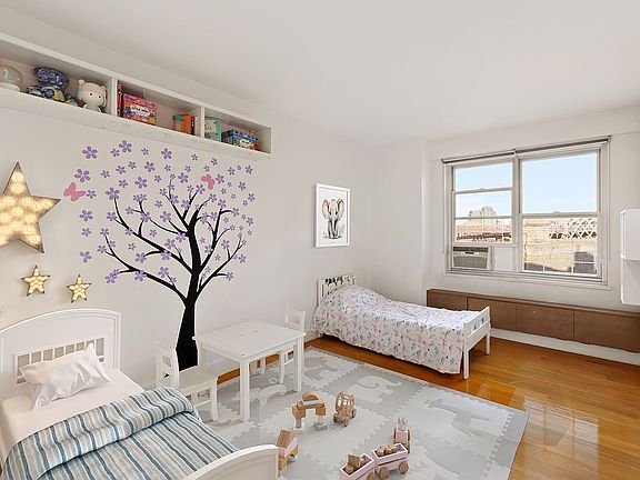 5th image of 570 Grand St APT H1101