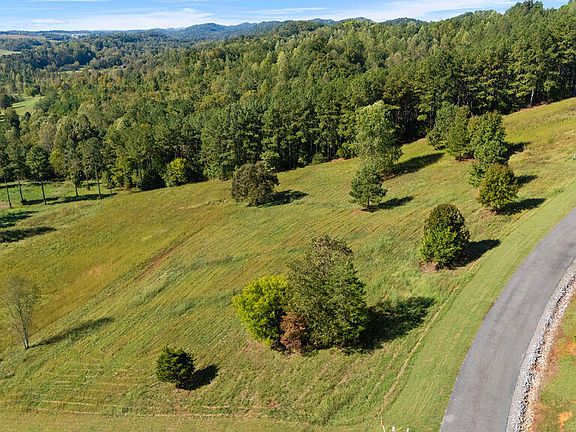 5th image of 141 Overlook Way