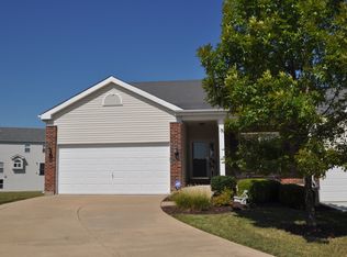 504 Angelique Pl, Saint Charles, MO 63303