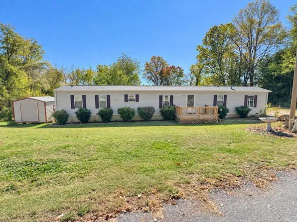 10 Leonhardt Dr, Cana, VA 24317