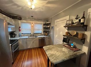 9 Highland Pl, Gloucester, MA 01930