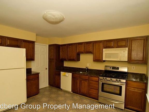 2nd image of 3039 Federal Hill Dr