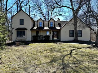 29345 Hampton Ct, New Hudson, MI 48165