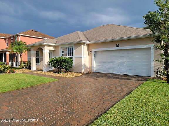 3rd image of 1541 Bridgeport Cir