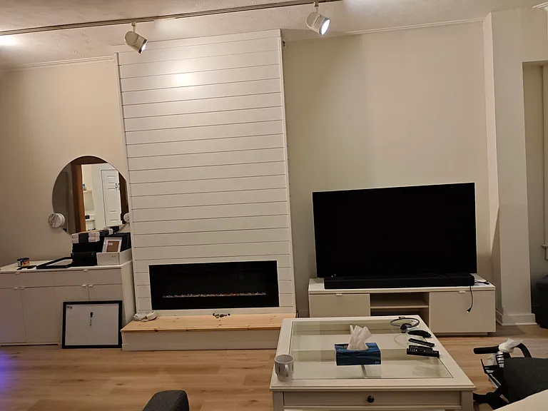 307 Saint George St #1 — Photo 3