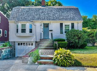 41 Burrwood Rd, West Roxbury, MA 02132