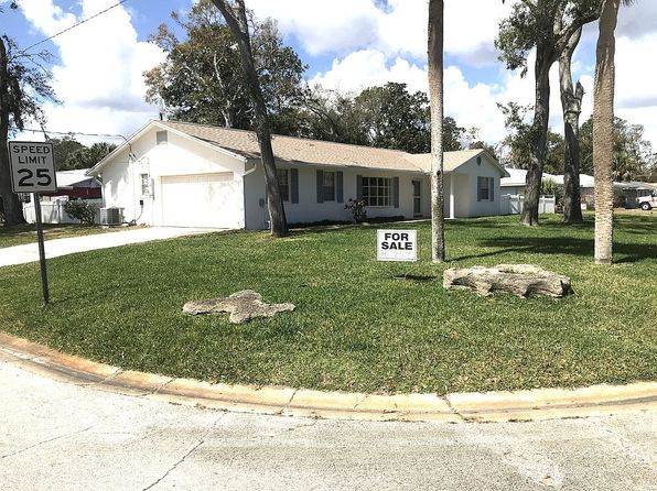 700 Lindenwood Cir E