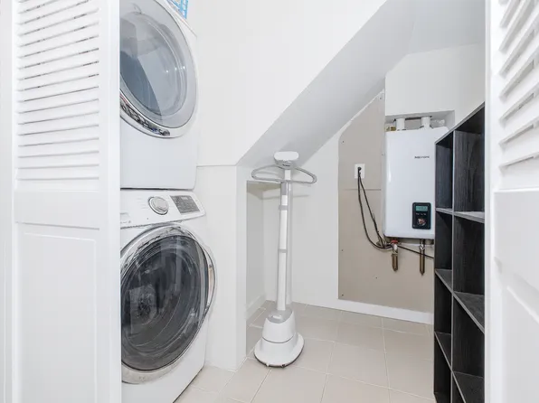 18 Atmore Place image 11 of 15