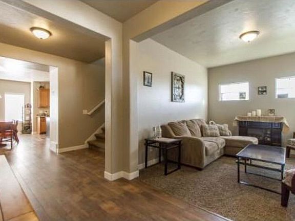 2nd image of 5716 N Parkview Dr