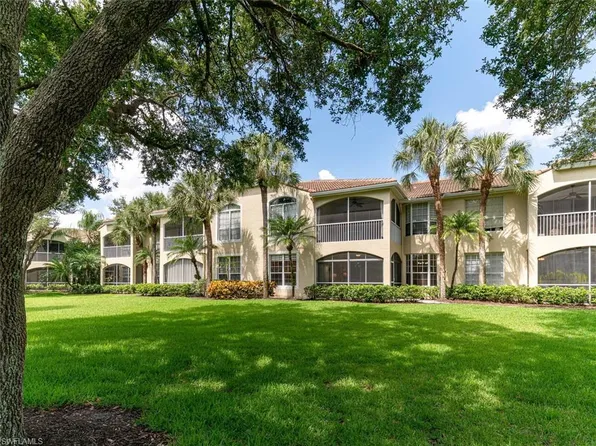 88 Silver Oaks CIR #4102, NAPLES, FL 34119