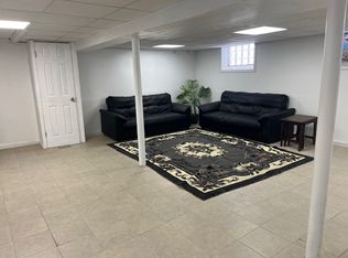5852 Neckel St APT 1, Dearborn, MI 48126