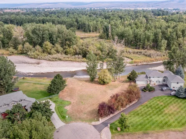 755 Kelly Ln, Missoula, MT 59804