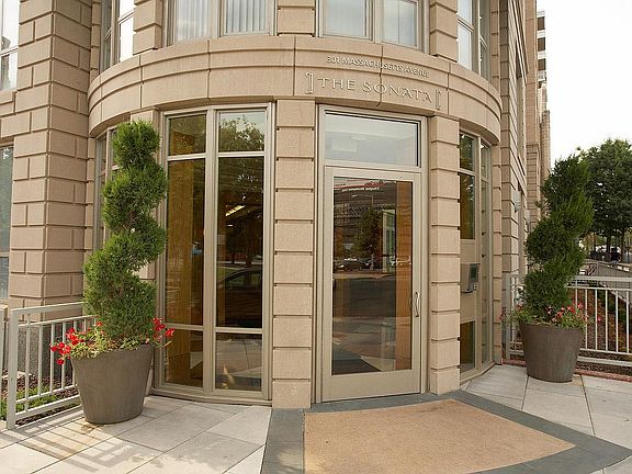 4th image of 301 Massachusetts Ave NW #Penthouse 1201