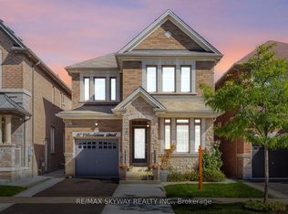 87 Villadowns Trl, Brampton, ON L6R3Y8