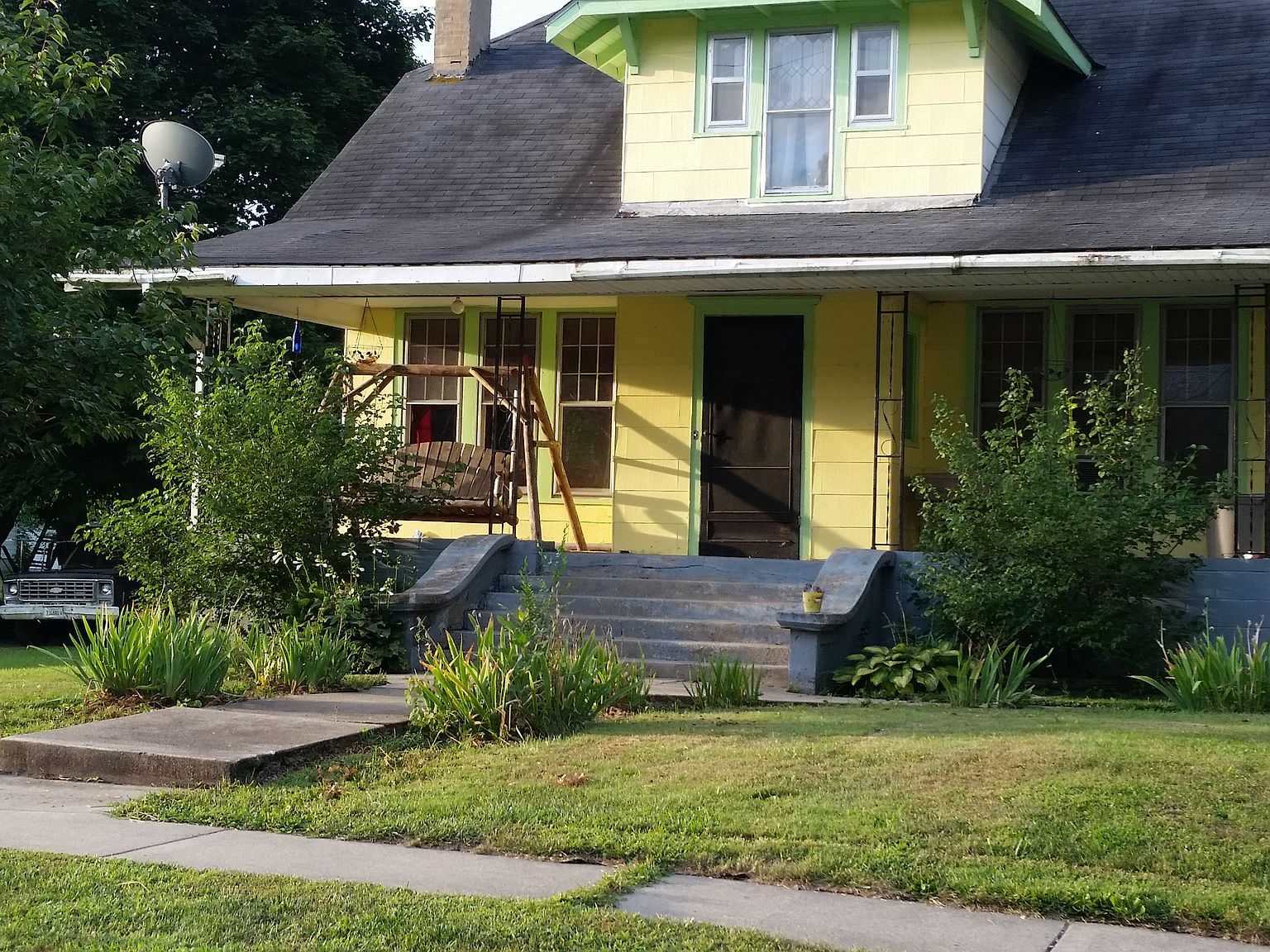 407 E State St, Lovington, IL 61937 Zillow