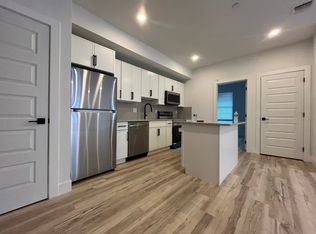 809 Diamond St #1F, Philadelphia, PA 19122