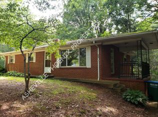 402 Liberty Rd, Candler, NC 28715