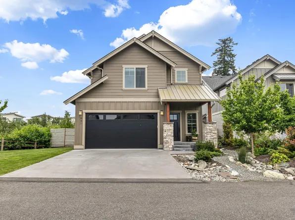 631 Springside Ln, Bellingham, WA 98226