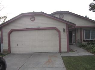 260 Ford Rd, Sacramento, CA 95838