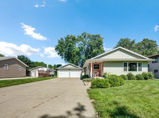 1004 W Elm St, Lake City, MN 55041
