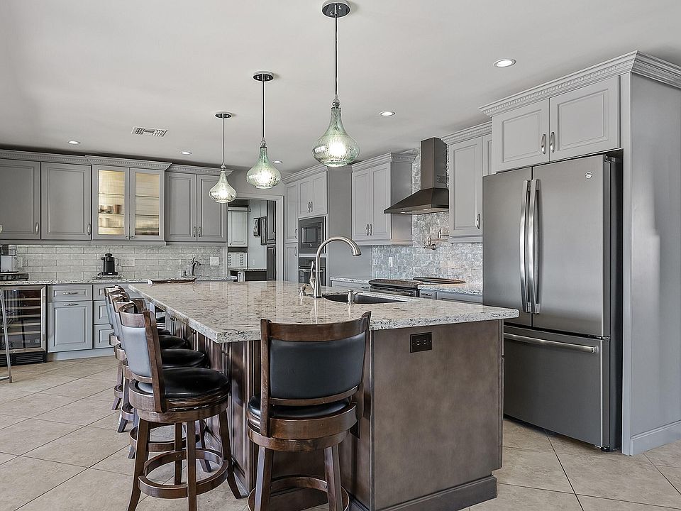 1st image of 9807 W CEDAR Drive