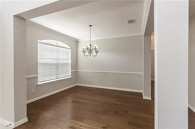 4600 Southpointe Dr — Photo 6