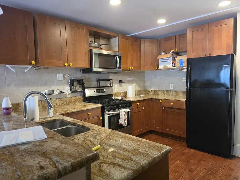 1315 K St SE — Photo 4
