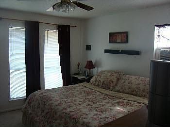 5th image of 1407 Searcy Dr