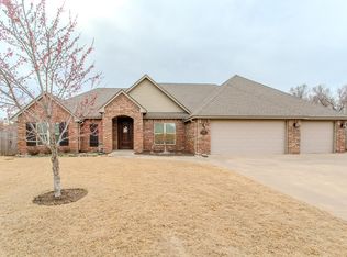 4521 Mount Vernon Rd, Enid, OK 73703