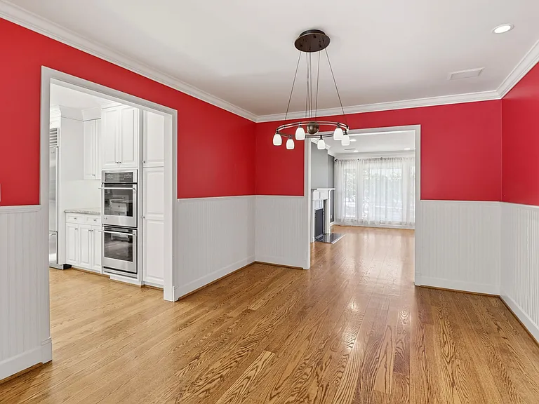 148 Cedar St — Photo 9