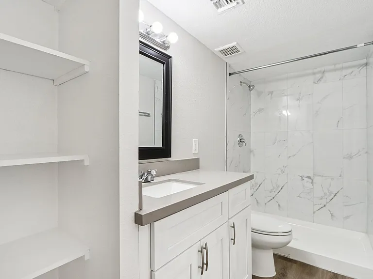 407 N Williams — Photo 26