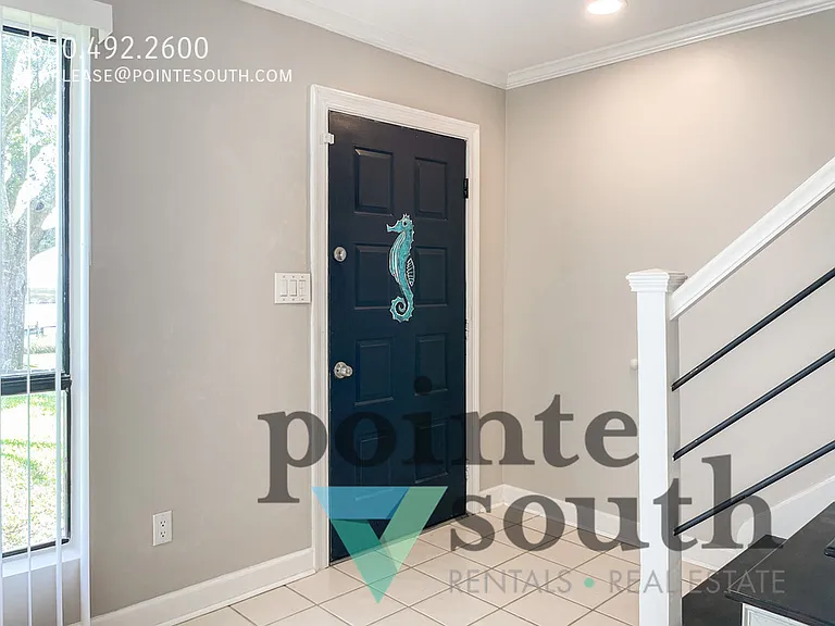 15021 Innerarity Point Rd — Photo 3