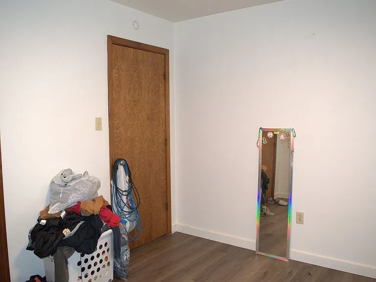 302 Oak St #B — Photo 13