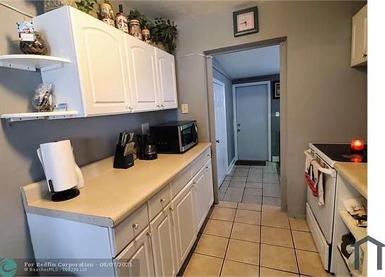 3rd image of 1536 NE 27th Ct