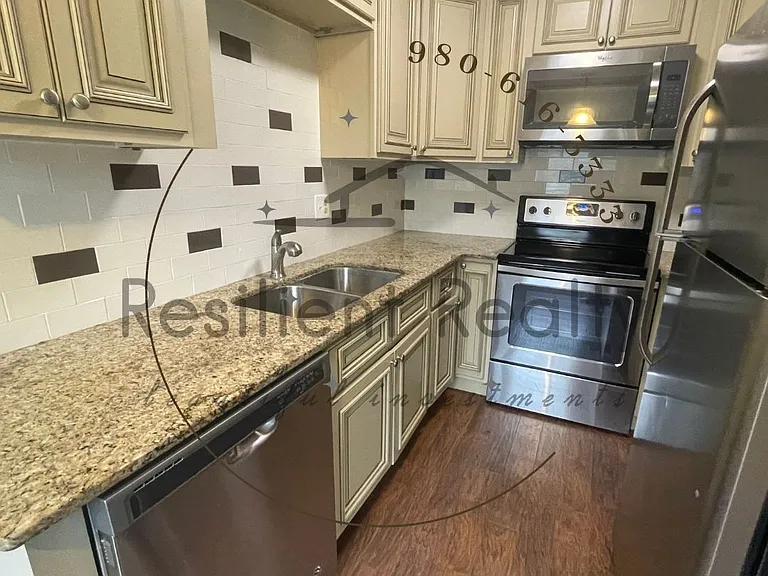 106 Wilshire Ave SW #1 — Photo 10