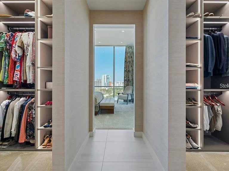 111 Golden Gate Point #Penthouse 802 — Photo 28